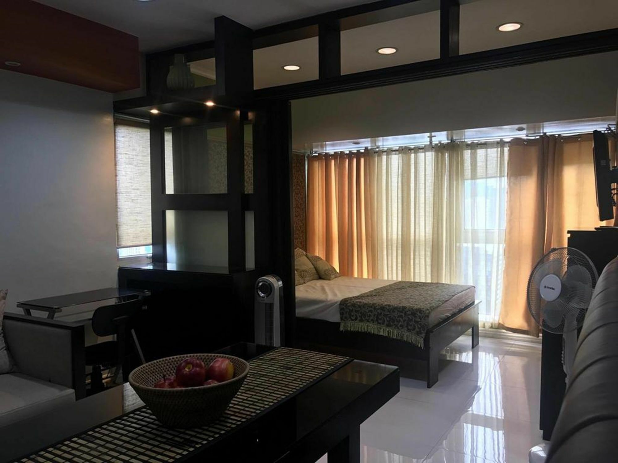 Go-Stay @ South Of Market Taguig Zewnętrze zdjęcie