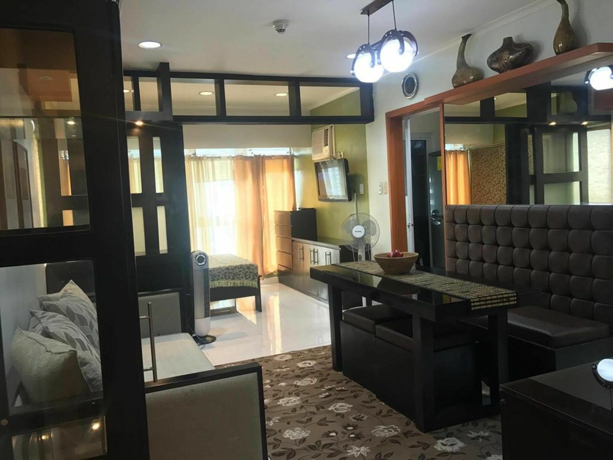 Go-Stay @ South Of Market Taguig Zewnętrze zdjęcie